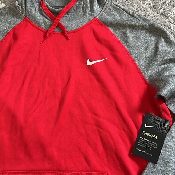 Nike Dri-fit Therma pull over - Picture 2 of 5